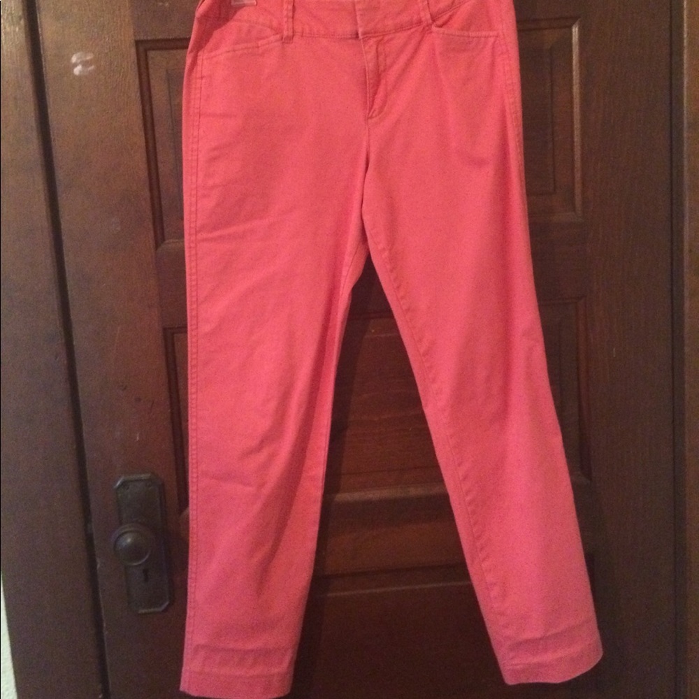 Old Navy pixie cut casual capris
